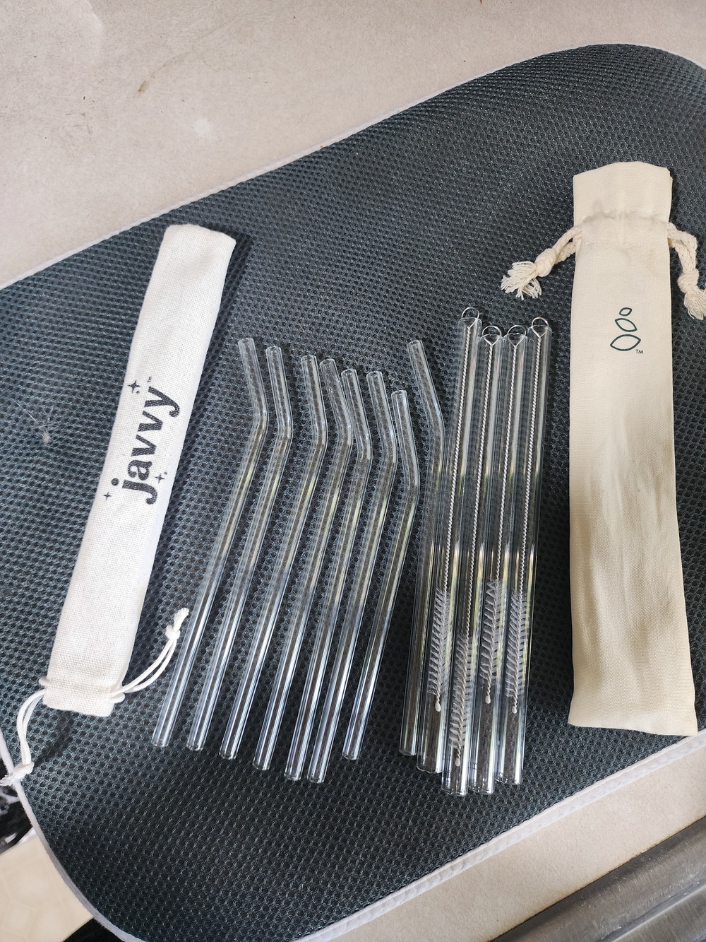 12 Reusable Glass Drinking Straws 4 Cleaning Brushes 2 Storage Pouches